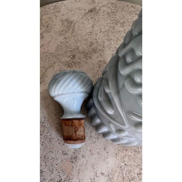 Vintage Fenton Blue Opalescent Hobnail Decanter with Stopper Vase Decor - Picture 10 of 13